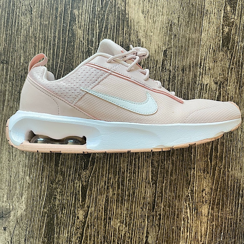 Nike Air Max INTRLK Lite Sneakers Rose-White-Pink Women’s Size 9